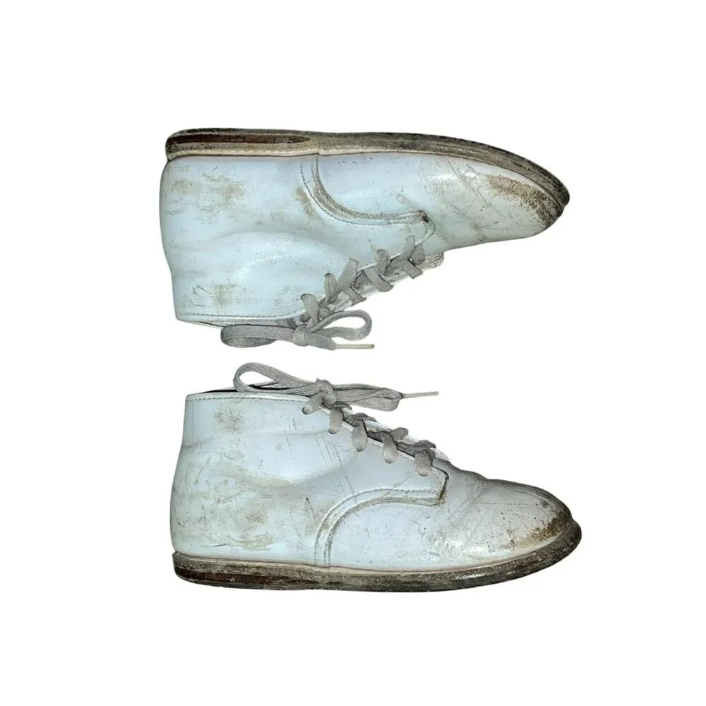 Vintage Buster Brown Walking Shoes 5/6? Used White *Lots of Wear